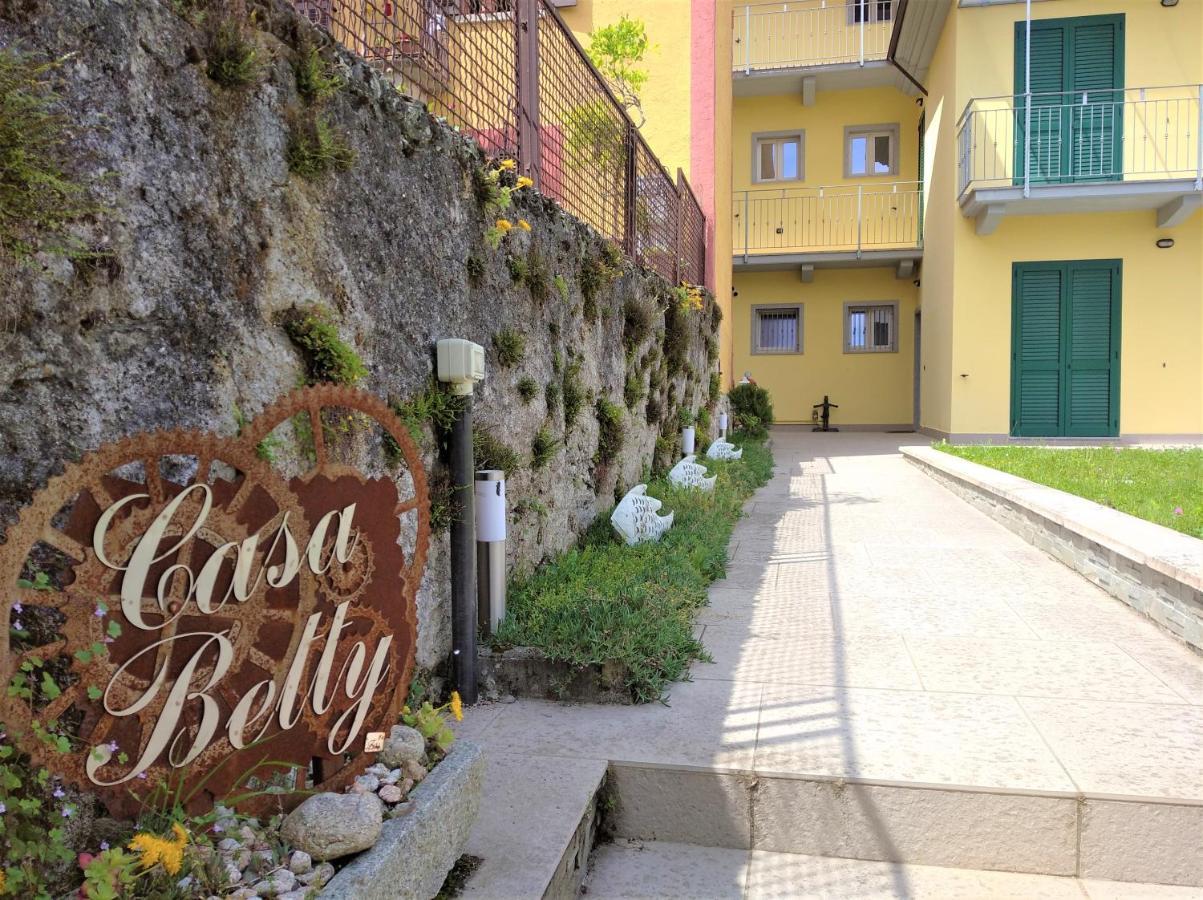 Casa Betty Apartment Baveno Bagian luar foto